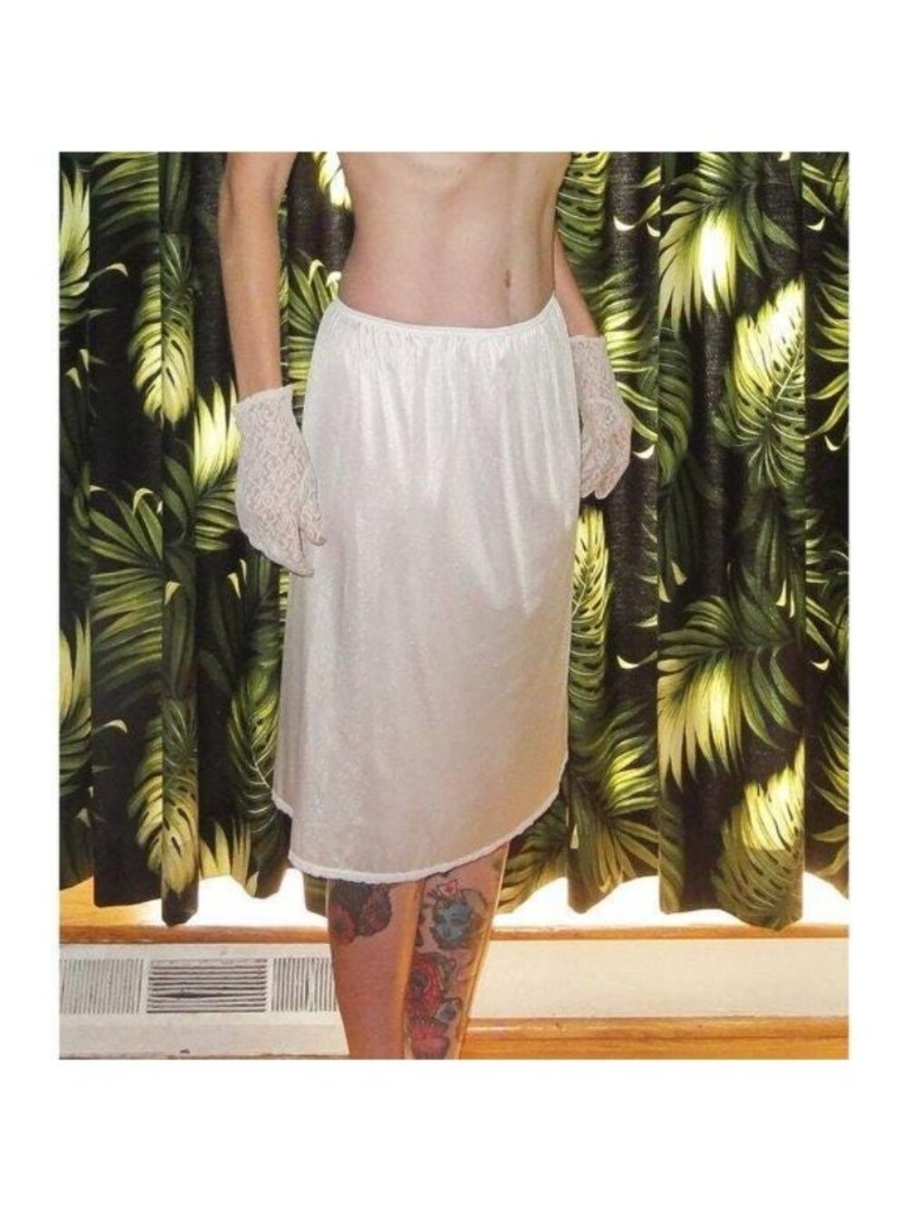 Vintage White Vassarette Half Slip L pinup retro rockabilly slip skirt